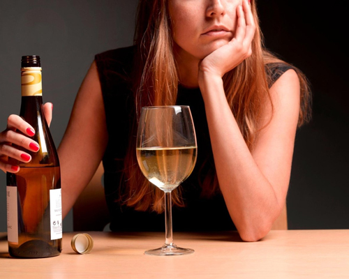 Анонимное лечение женского алкоголизма в Бутурлиновке